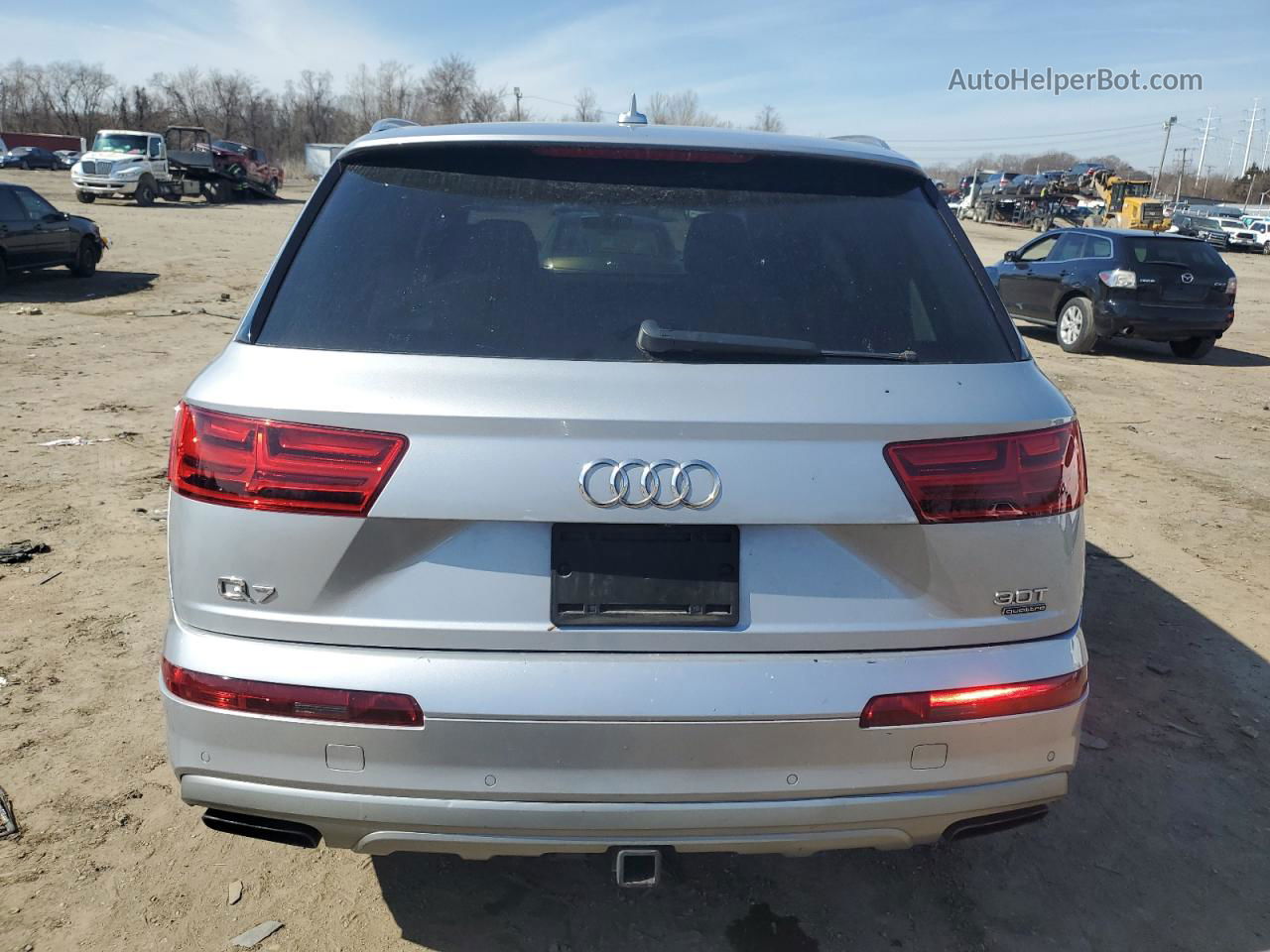 2017 Audi Q7 Premium Plus Silver vin: WA1LAAF76HD001625