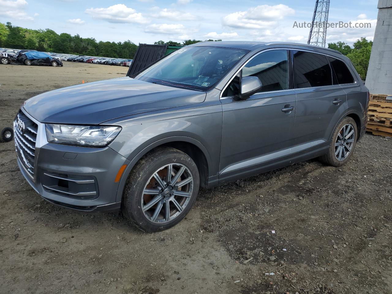 2017 Audi Q7 Premium Plus Gray vin: WA1LAAF76HD021812