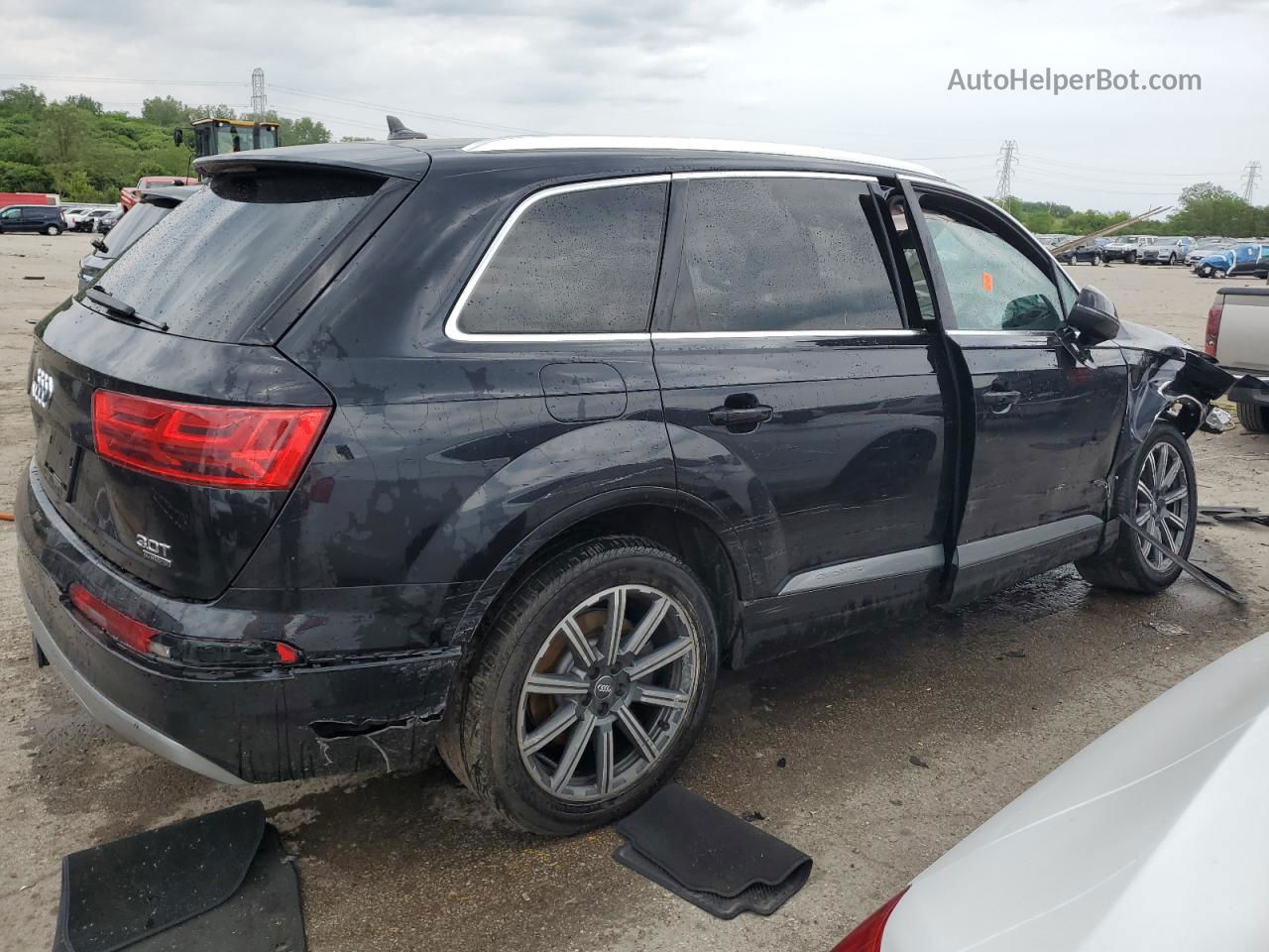 2017 Audi Q7 Premium Plus Black vin: WA1LAAF76HD027738