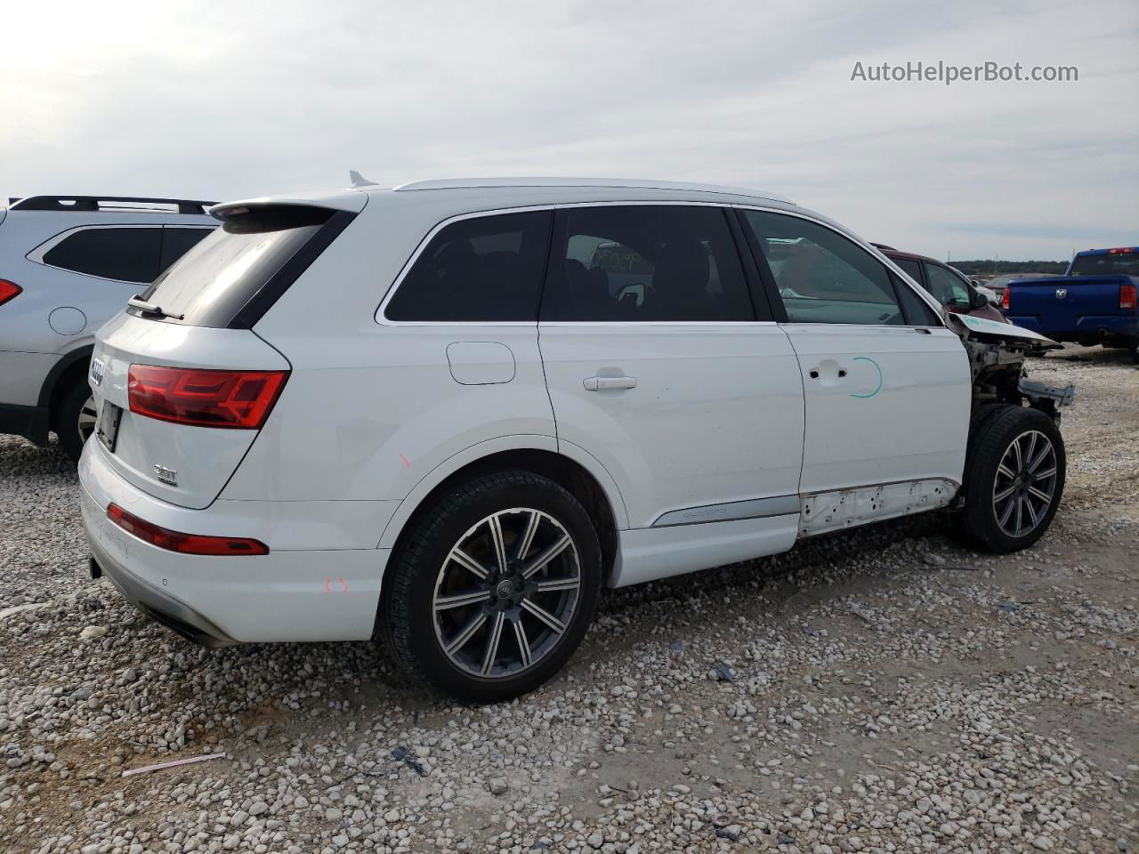 2017 Audi Q7 Premium Plus White vin: WA1LAAF76HD027822