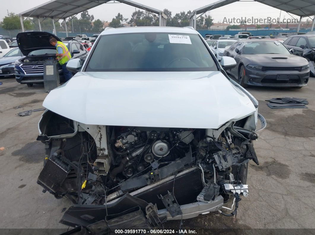 2017 Audi Q7 3.0t Premium White vin: WA1LAAF76HD031286