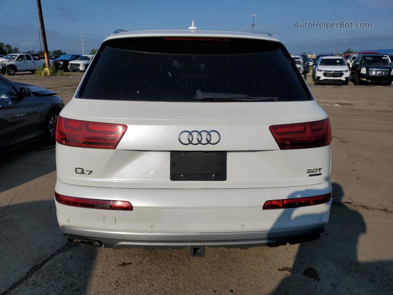 2017 Audi Q7 Premium Plus White vin: WA1LAAF77HD009118