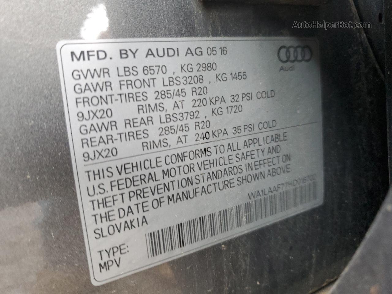 2017 Audi Q7 Premium Plus Серебряный vin: WA1LAAF77HD016702