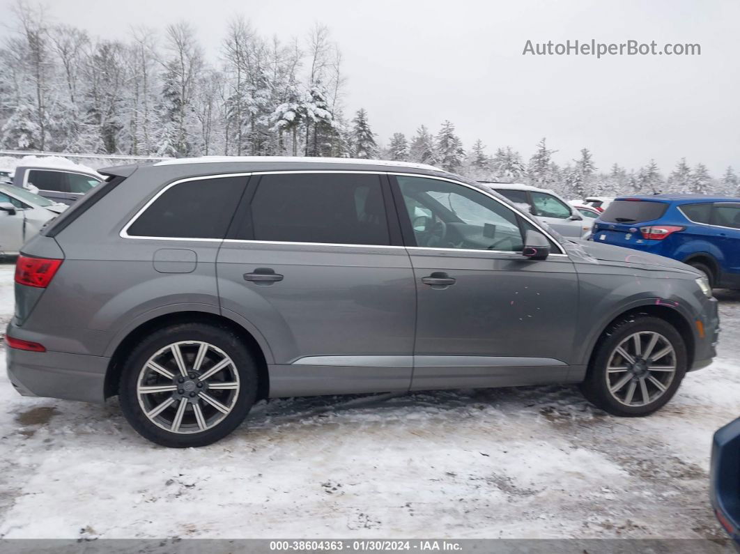 2017 Audi Q7 3.0t Premium Серый vin: WA1LAAF77HD024508