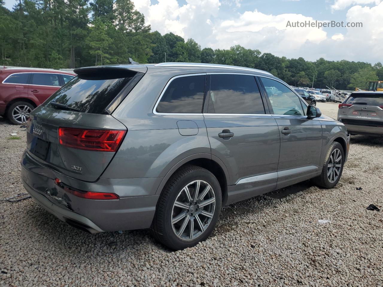 2017 Audi Q7 Premium Plus Серый vin: WA1LAAF77HD024945