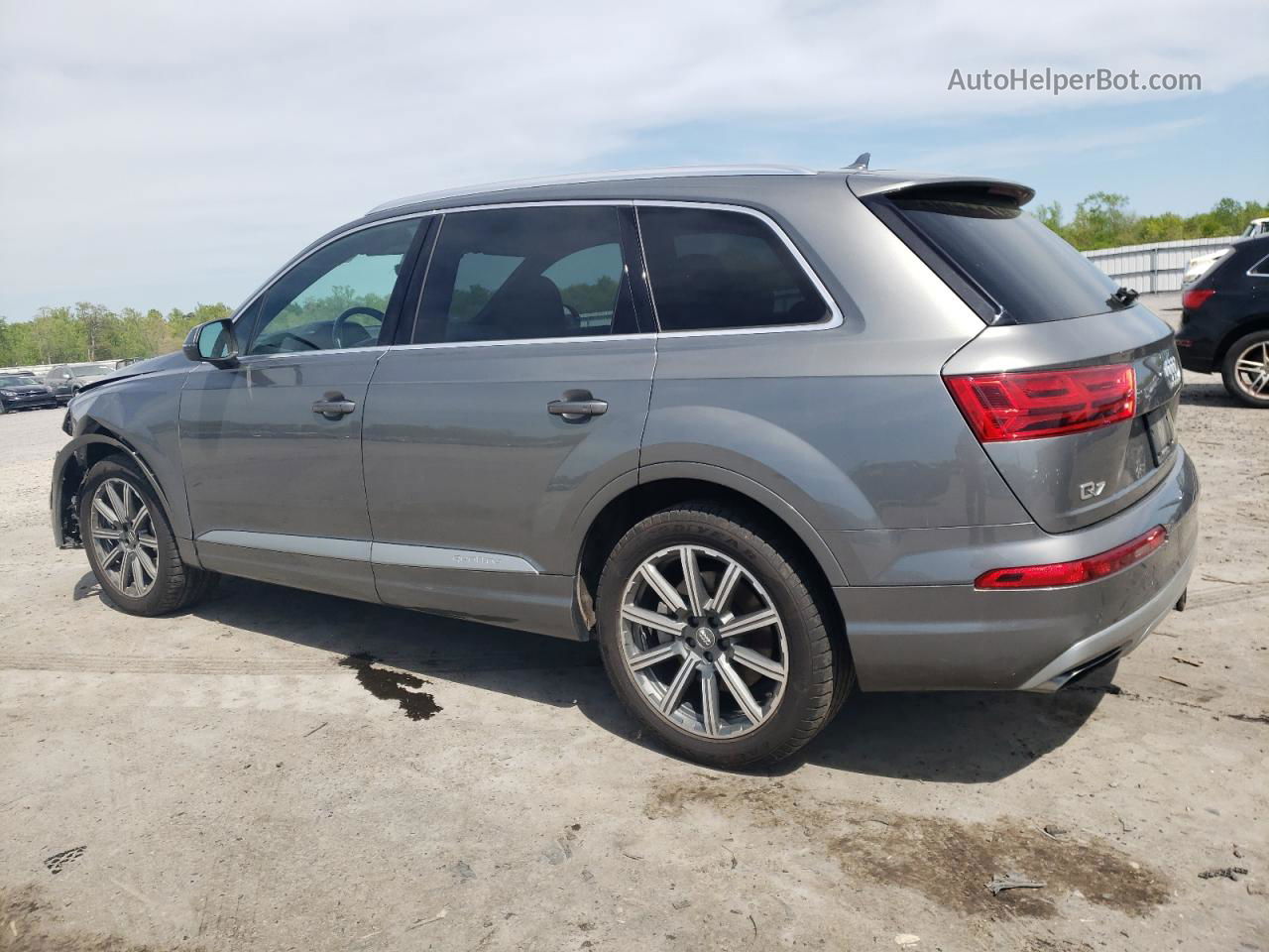 2017 Audi Q7 Premium Plus Серый vin: WA1LAAF77HD051367