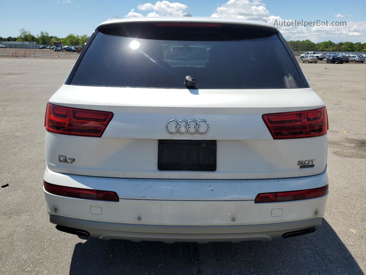 2017 Audi Q7 Premium Plus White vin: WA1LAAF78HD011248