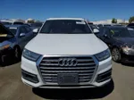 2017 Audi Q7 Premium Plus Белый vin: WA1LAAF78HD015378