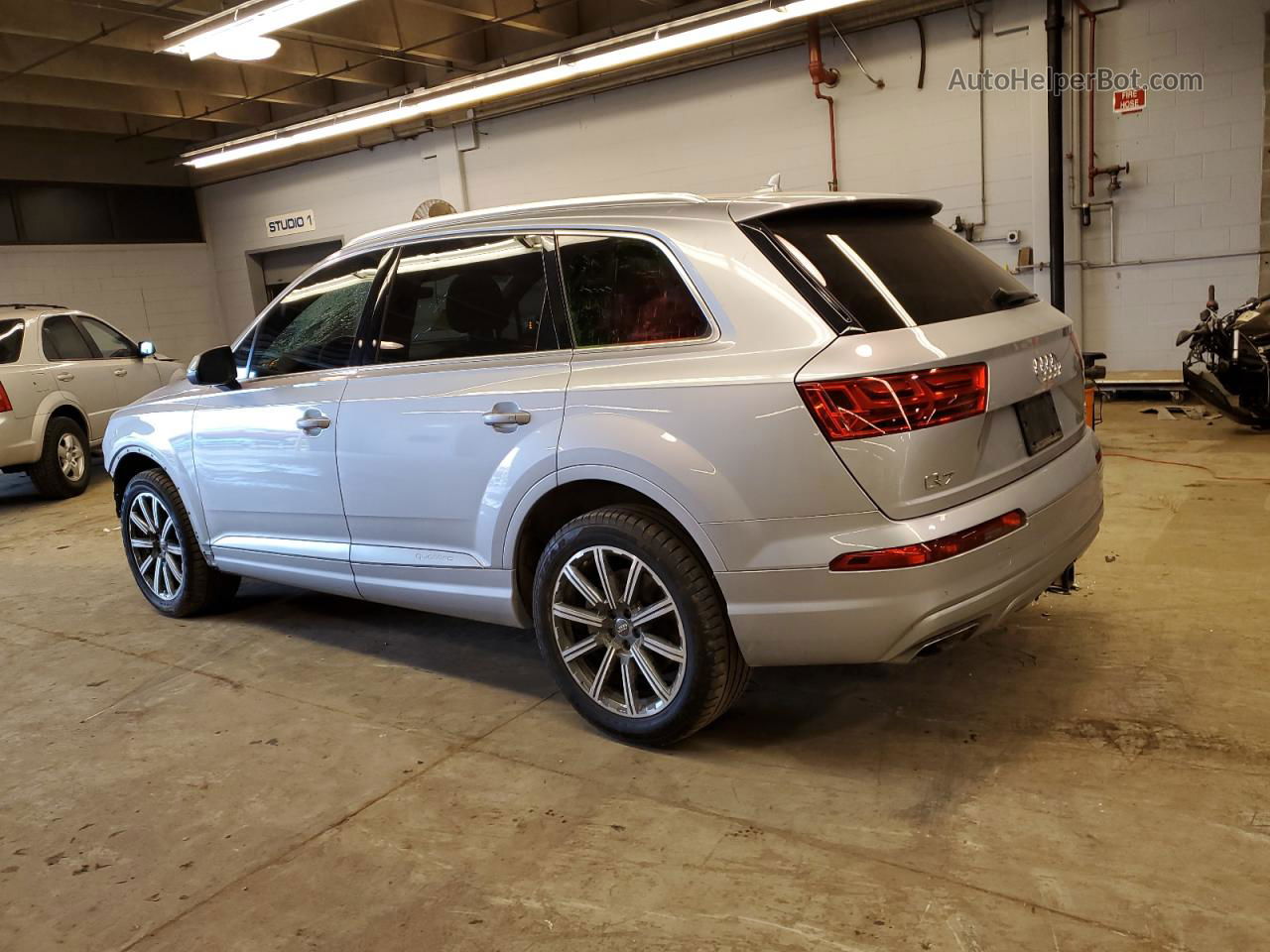 2017 Audi Q7 Premium Plus Silver vin: WA1LAAF78HD027157