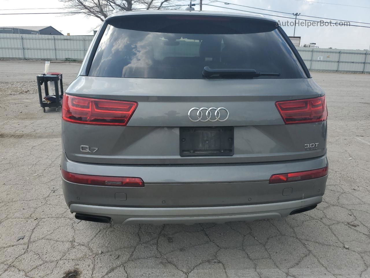 2017 Audi Q7 Premium Plus Gray vin: WA1LAAF78HD027286