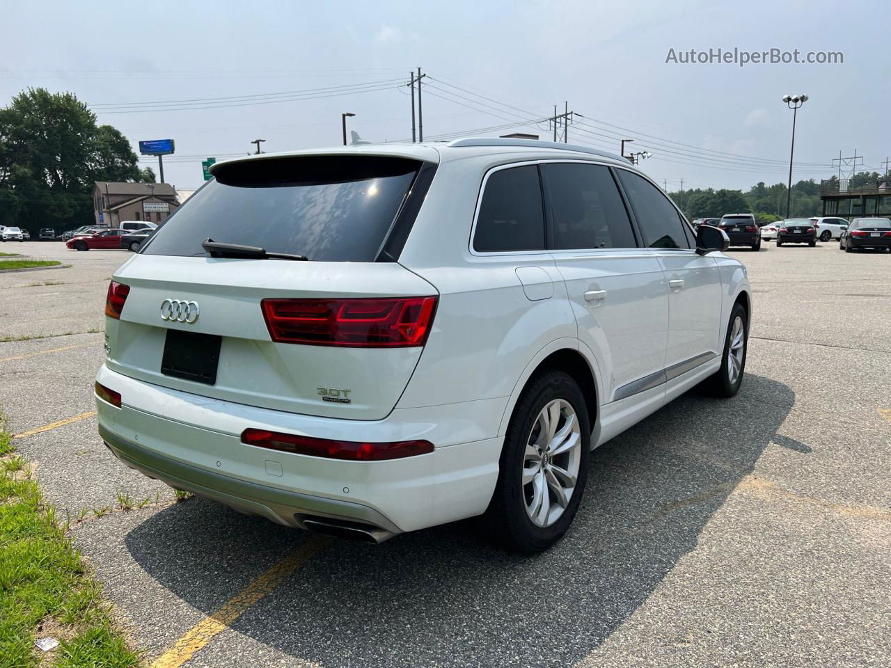 2017 Audi Q7 Premium Plus White vin: WA1LAAF78HD028003