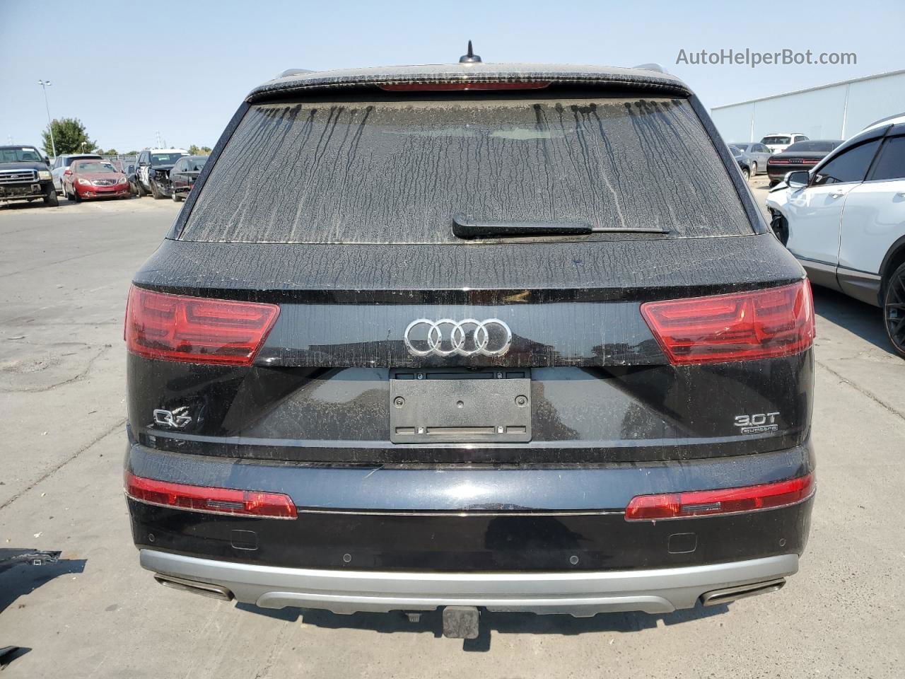 2017 Audi Q7 Premium Plus Черный vin: WA1LAAF79HD056408