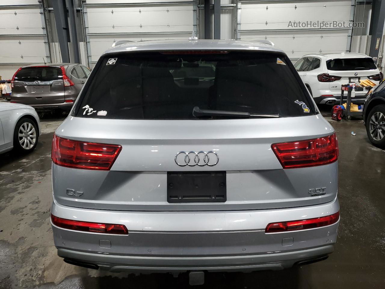 2017 Audi Q7 Premium Plus Silver vin: WA1LAAF7XHD007329