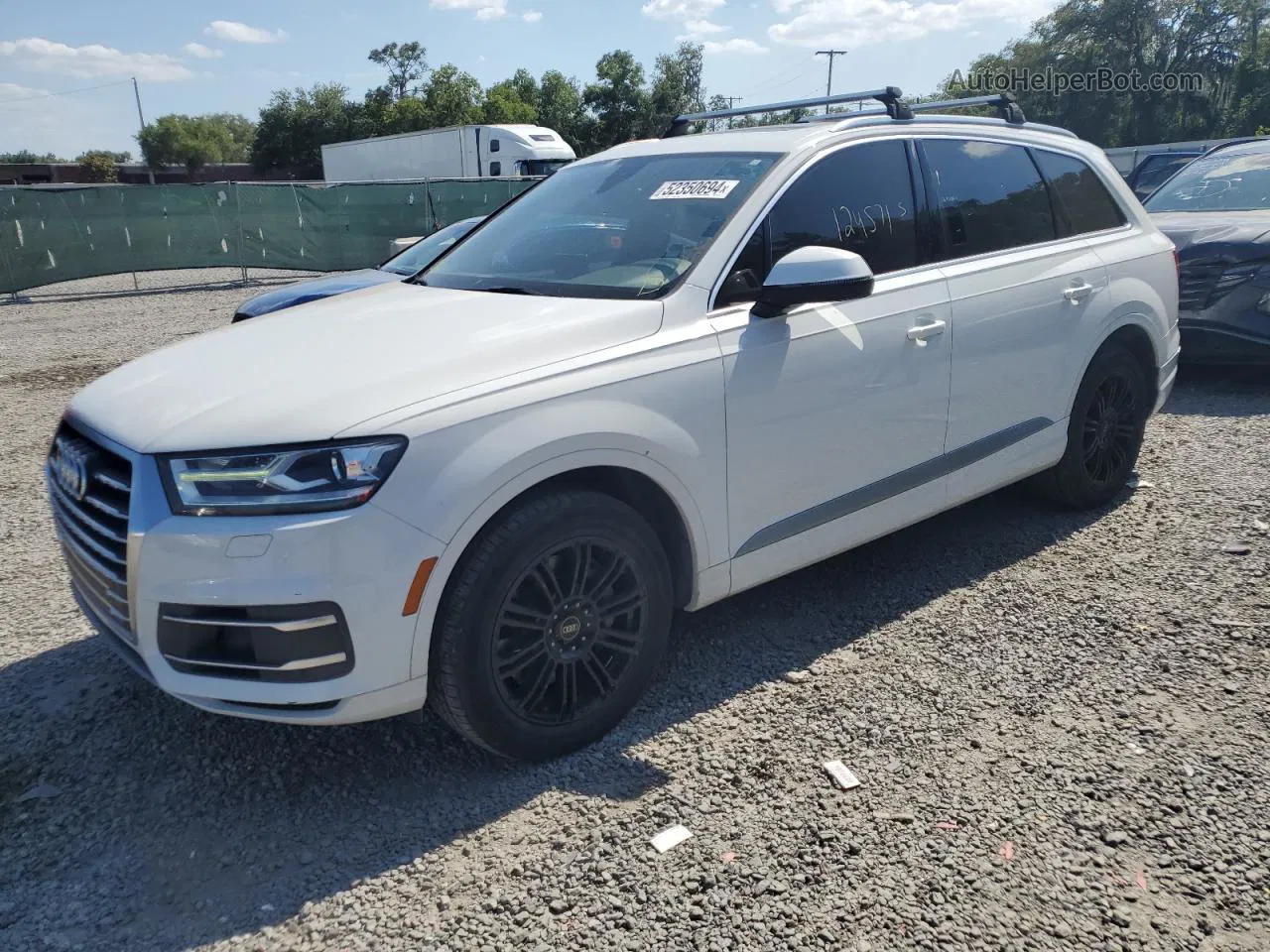 2017 Audi Q7 Premium Plus White vin: WA1LAAF7XHD012613