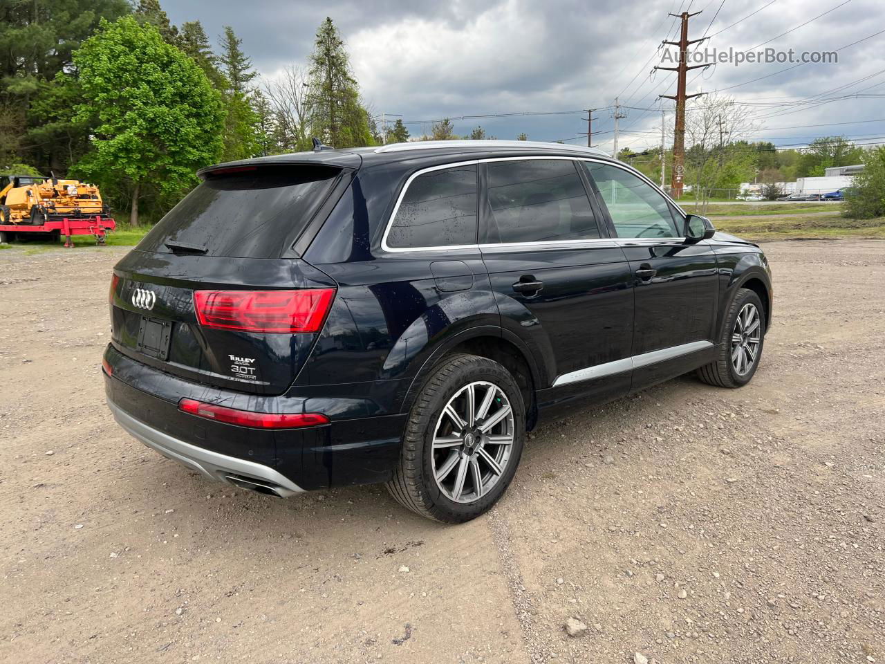 2017 Audi Q7 Premium Plus Black vin: WA1LAAF7XHD013065