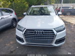 2017 Audi Q7 3.0t Premium Белый vin: WA1LAAF7XHD037396