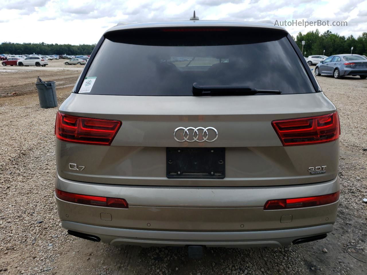 2017 Audi Q7 Premium Plus Gold vin: WA1LABF74HD053471