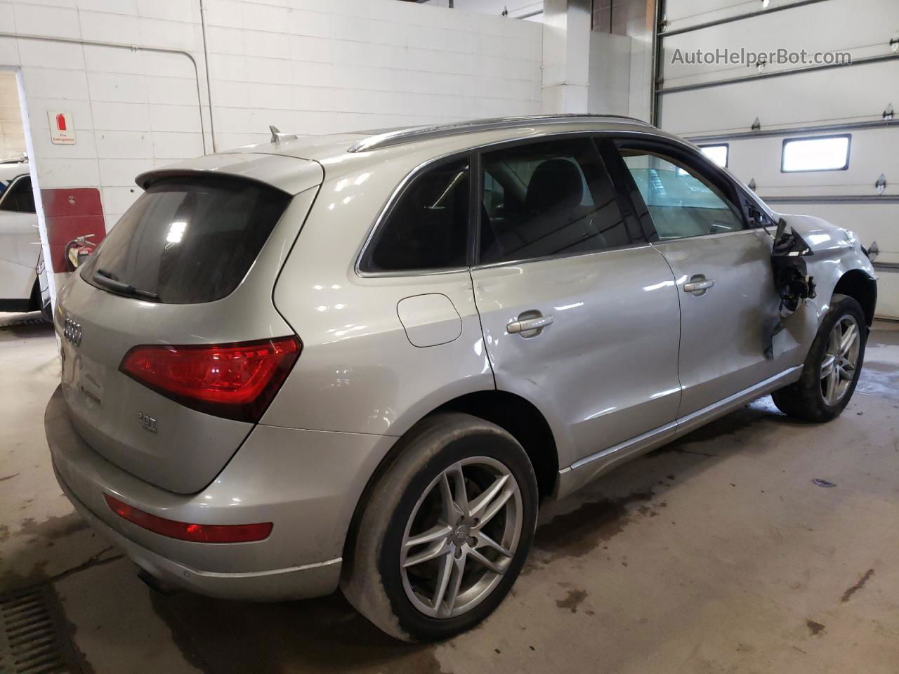 2014 Audi Q5 Premium Plus Beige vin: WA1LFAFP1EA057017