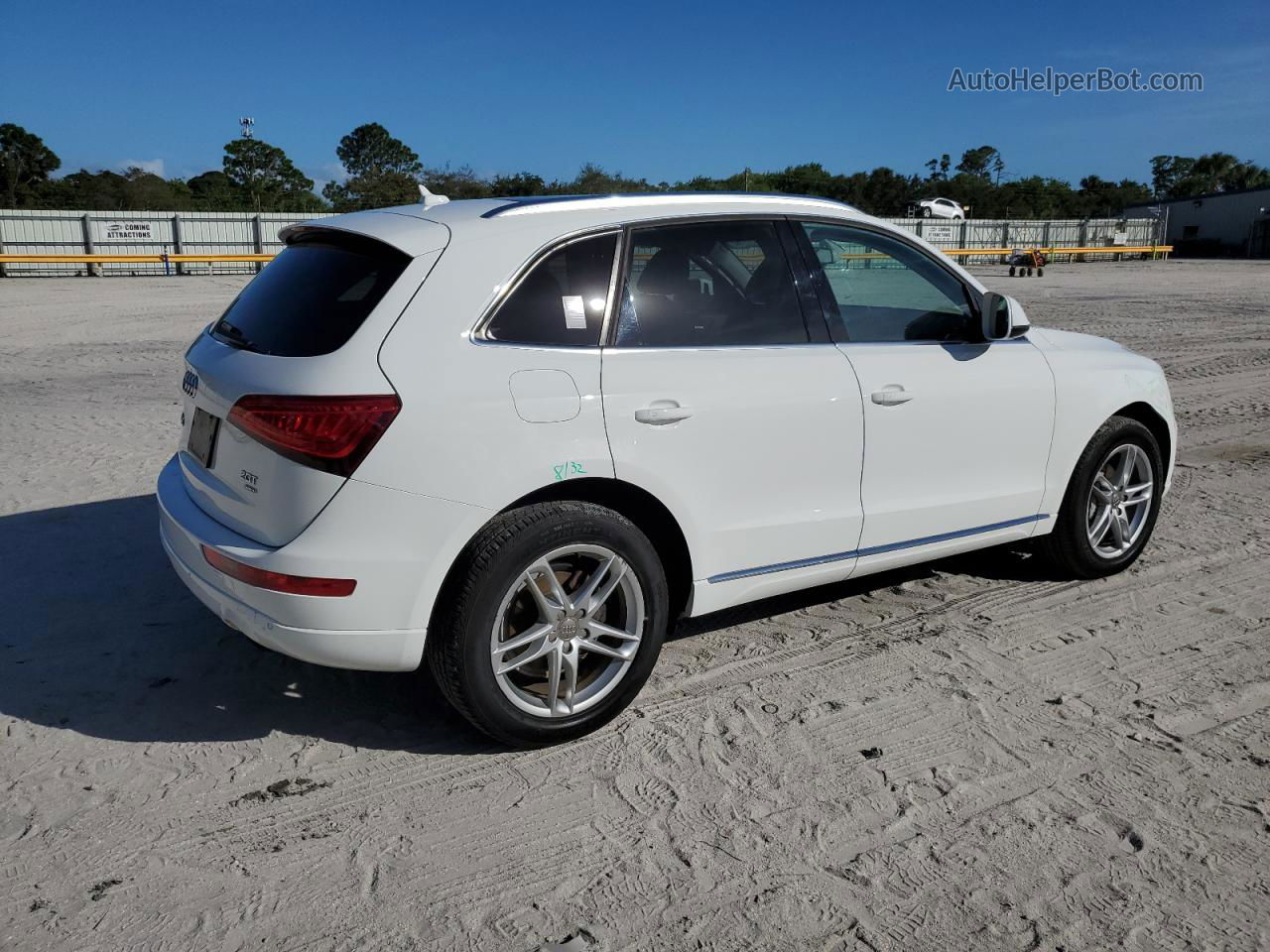 2014 Audi Q5 Premium Plus White vin: WA1LFAFP1EA068454