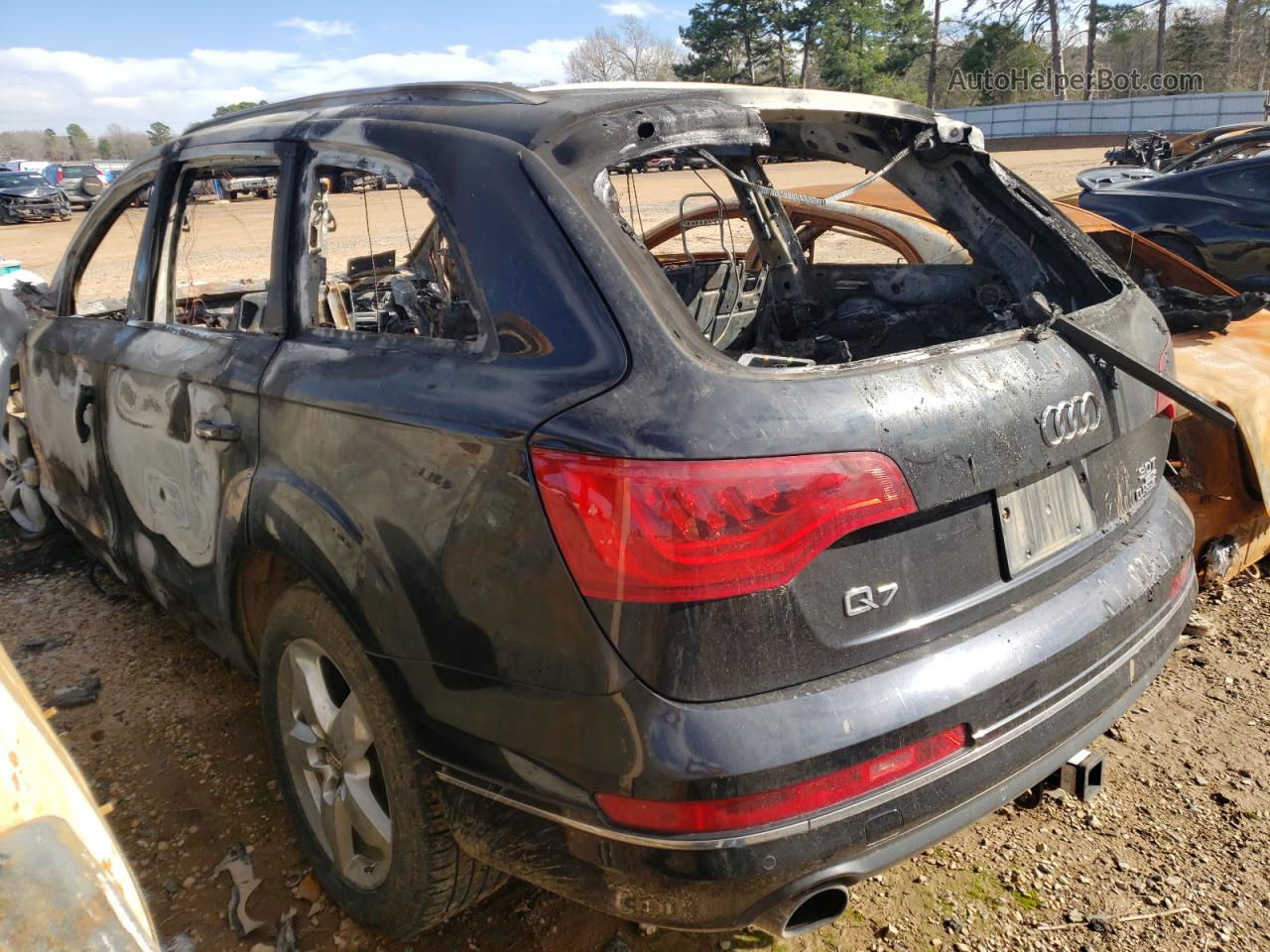 2015 Audi Q7 Premium Plus Burn vin: WA1LGAFE1FD002062