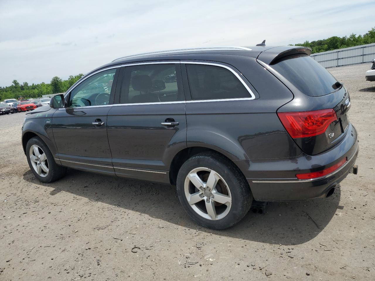 2015 Audi Q7 Premium Plus Charcoal vin: WA1LGAFE2FD001969