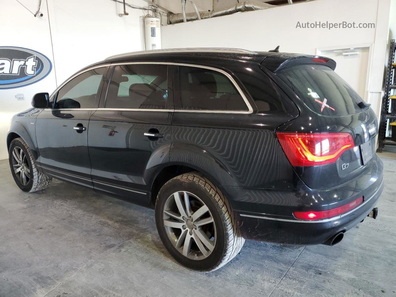 2015 Audi Q7 Premium Plus Черный vin: WA1LGAFE5FD012626