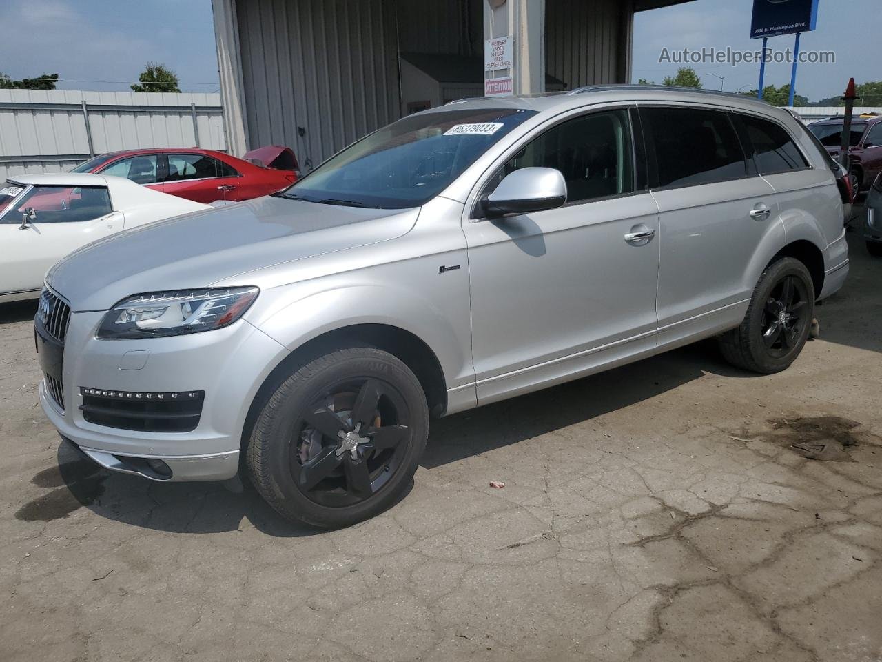 2015 Audi Q7 Premium Plus Silver vin: WA1LGAFE5FD025084