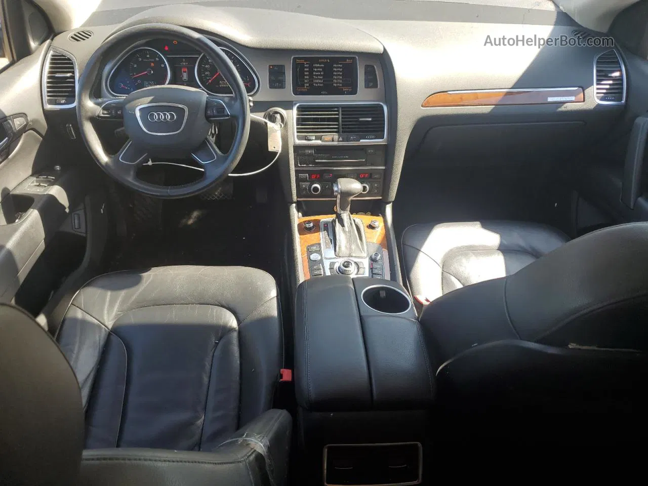 2015 Audi Q7 Premium Plus Черный vin: WA1LGAFE7FD002650