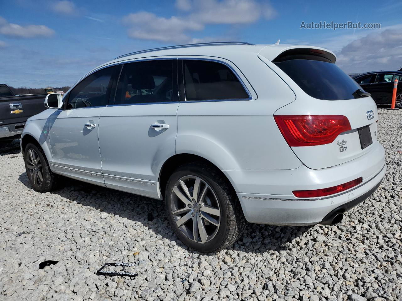 2015 Audi Q7 Premium Plus White vin: WA1LGAFE7FD012031