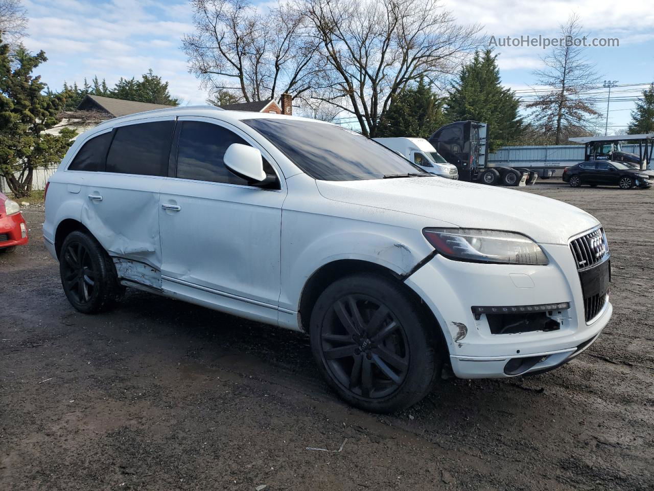 2015 Audi Q7 Premium Plus Белый vin: WA1LGAFE7FD012658