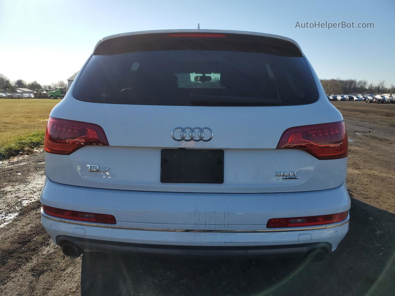 2015 Audi Q7 Premium Plus White vin: WA1LGAFE8FD021367