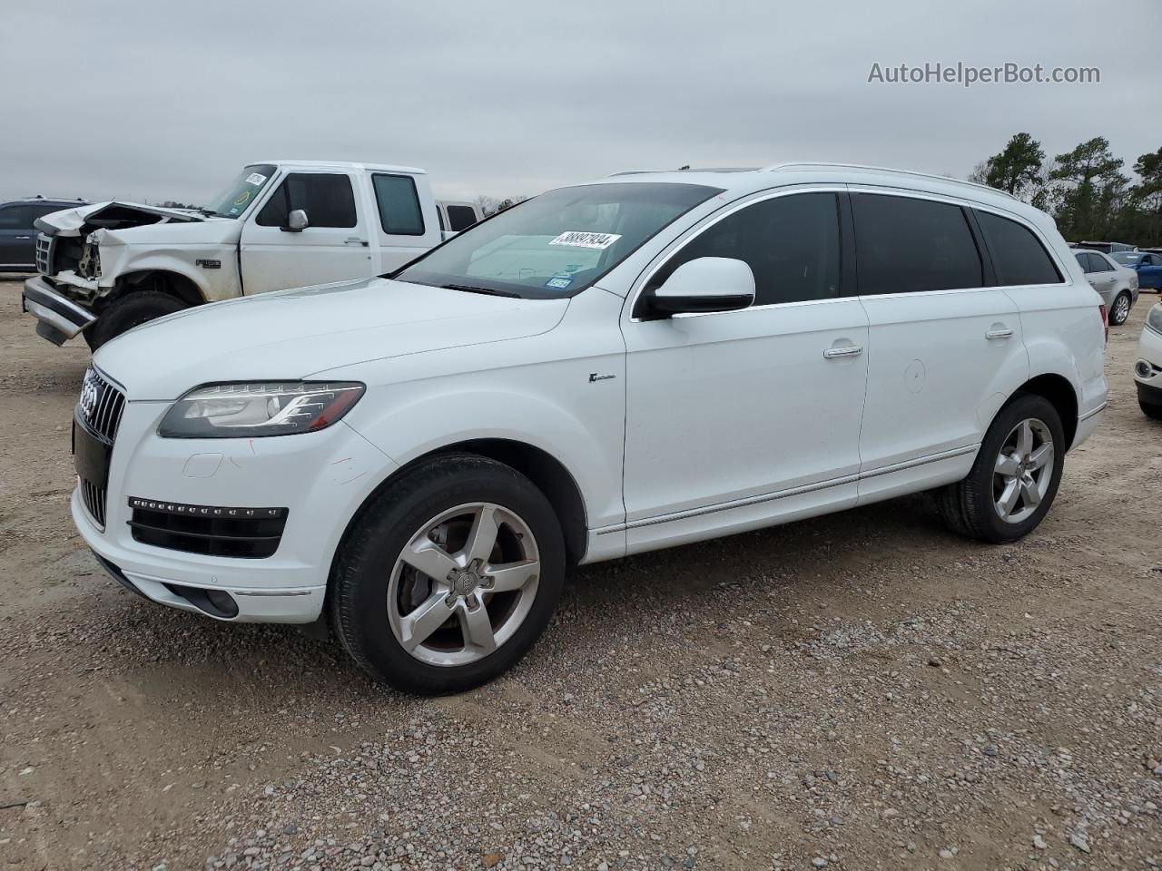 2015 Audi Q7 Premium Plus Белый vin: WA1LGAFE8FD023006