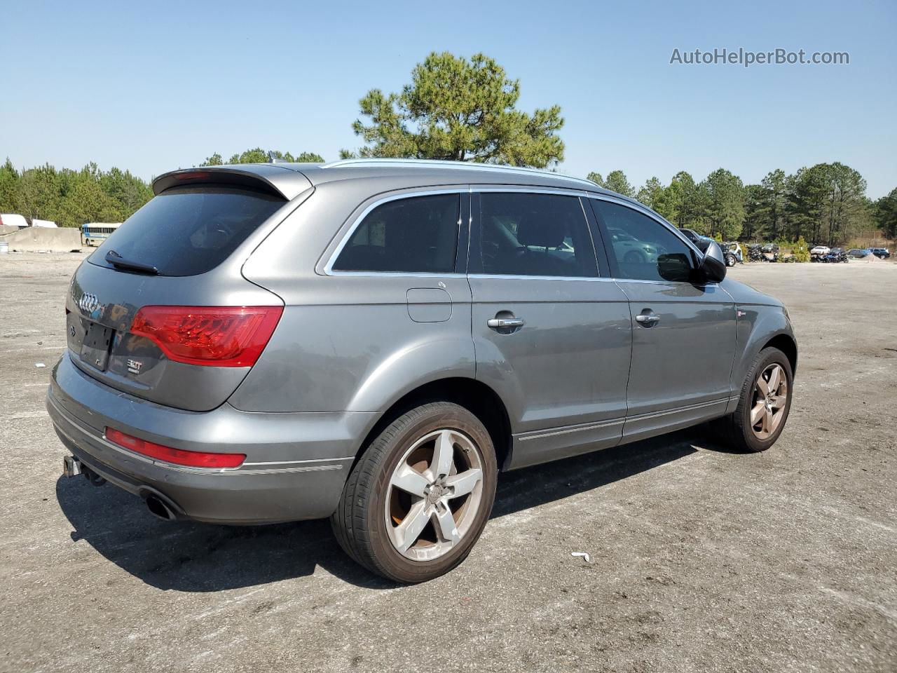 2015 Audi Q7 Premium Plus Charcoal vin: WA1LGAFE9FD012970