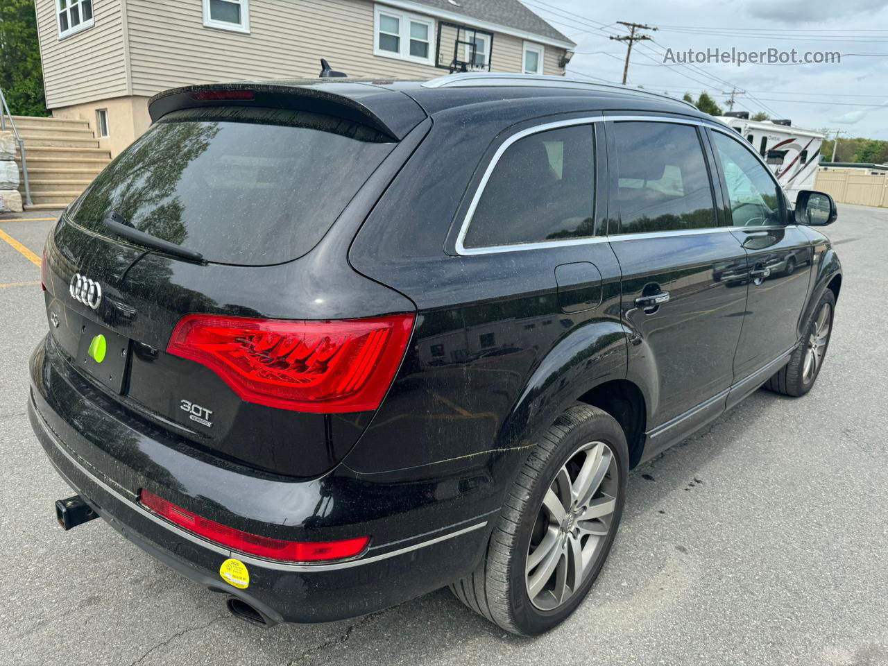 2015 Audi Q7 Premium Plus Черный vin: WA1LGAFE9FD029509