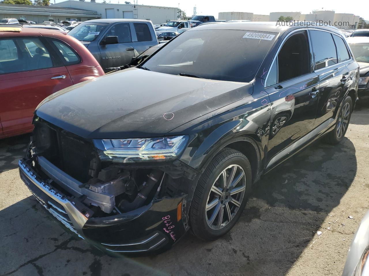 2017 Audi Q7 Premium Plus Черный vin: WA1LHAF72HD036741