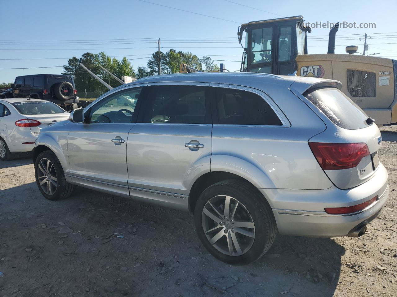 2015 Audi Q7 Tdi Premium Plus Серебряный vin: WA1LMAFE9FD024562