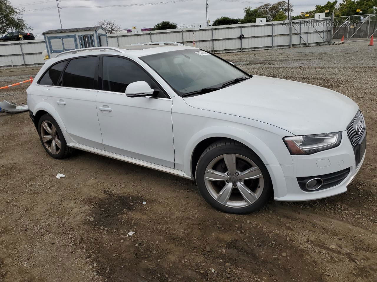 2014 Audi A4 Allroad Premium Plus White vin: WA1UFAFL3EA084978