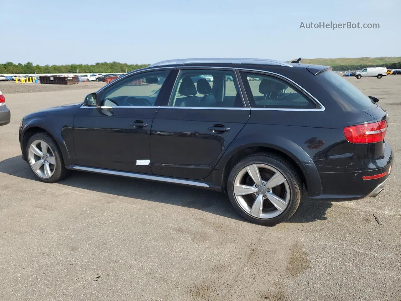 2013 Audi A4 Allroad Premium Plus Черный vin: WA1UFAFL5DA197040