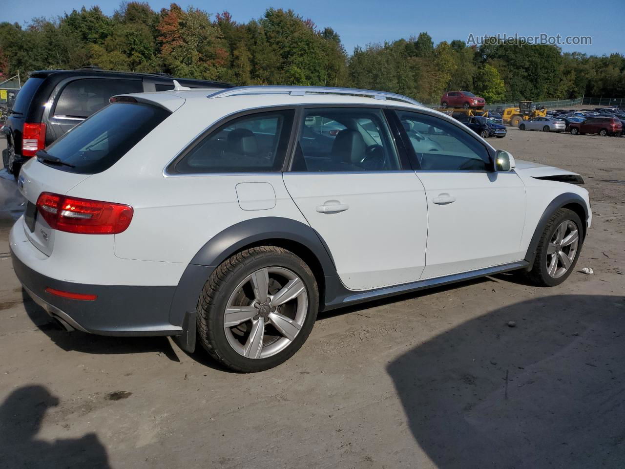 2014 Audi A4 Allroad Premium Plus White vin: WA1UFAFL6EA074736