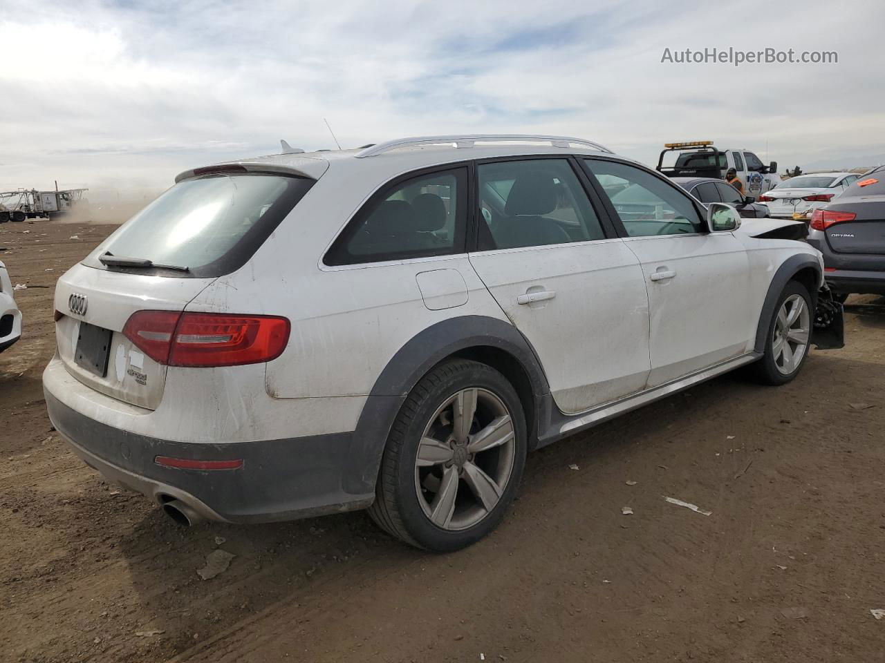 2014 Audi A4 Allroad Premium Plus Белый vin: WA1UFAFL8EA096320