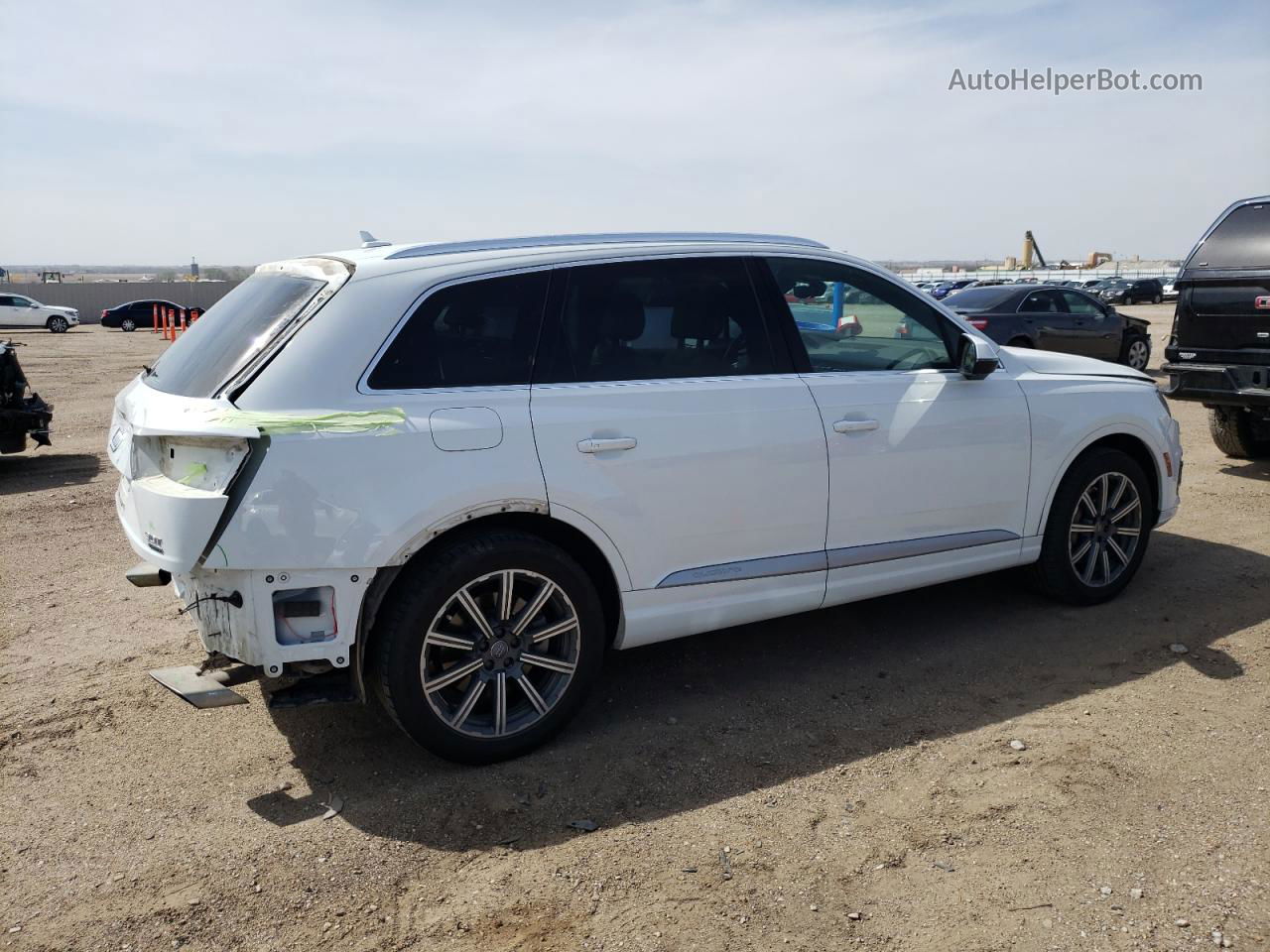 2017 Audi Q7 Prestige Белый vin: WA1VAAF70HD041904