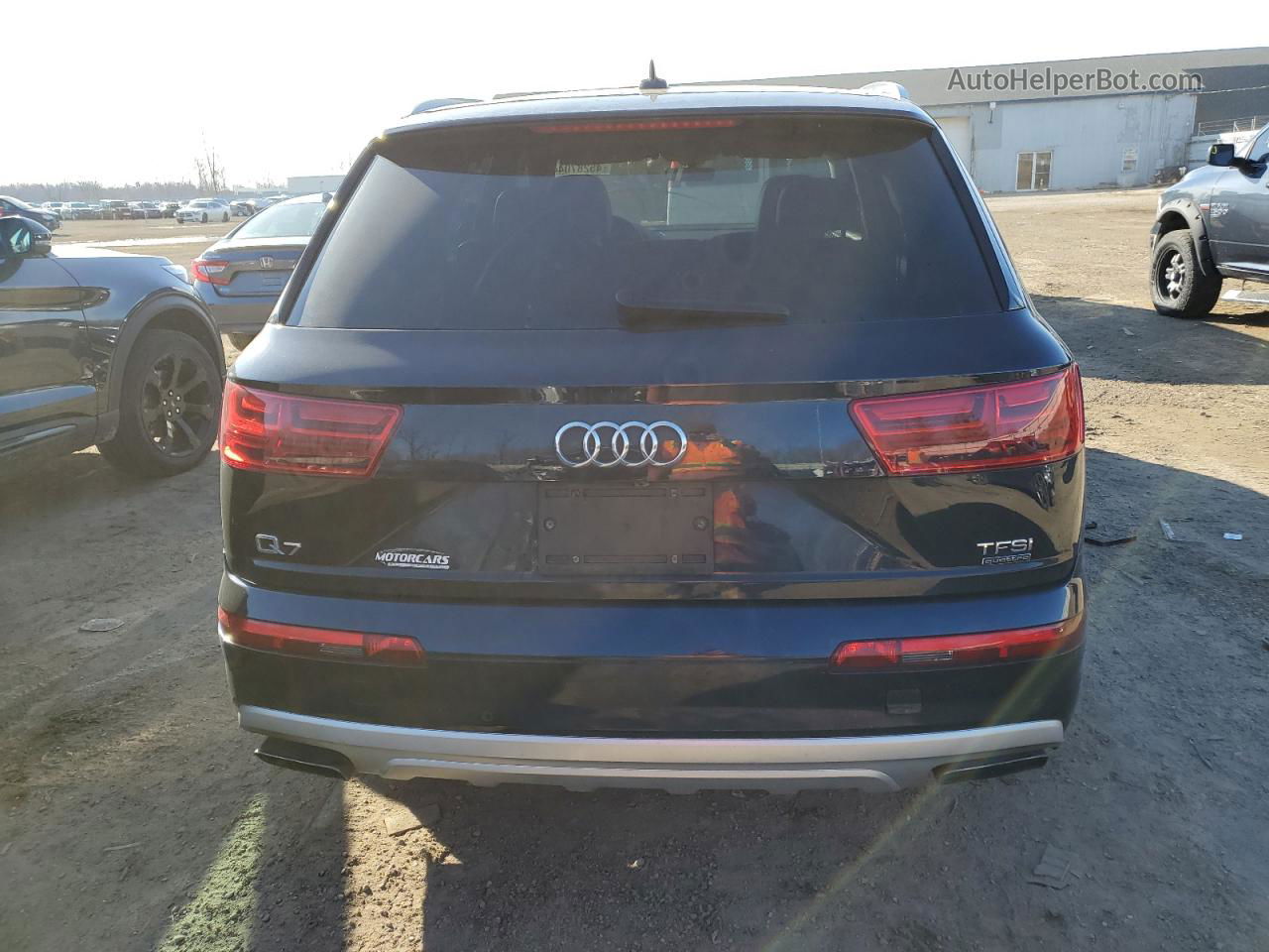 2017 Audi Q7 Prestige Black vin: WA1VAAF70HD050103