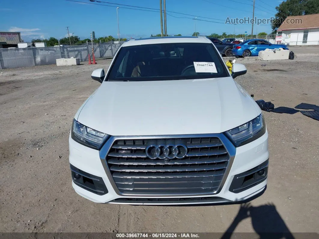 2017 Audi Q7 3.0t Premium Белый vin: WA1VAAF73HD055229