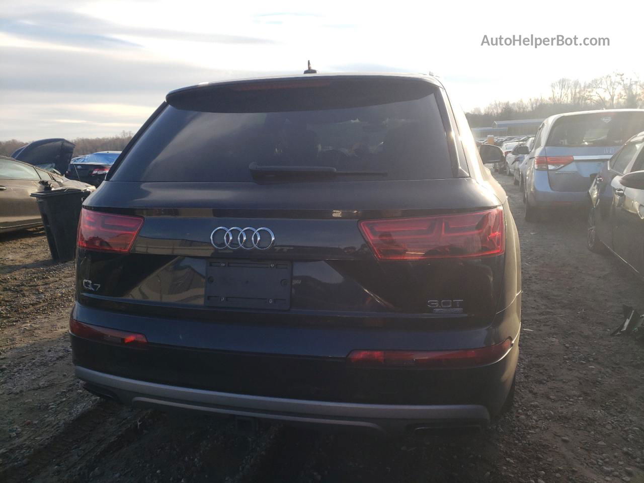 2017 Audi Q7 Prestige Black vin: WA1VAAF76HD007532