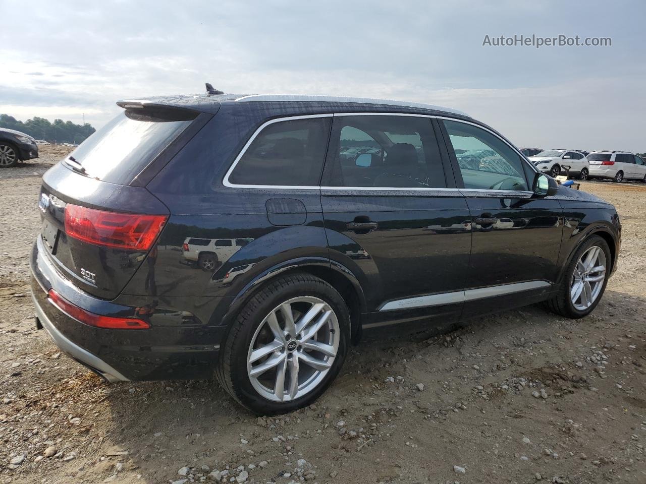 2017 Audi Q7 Prestige Синий vin: WA1VAAF77HD050681