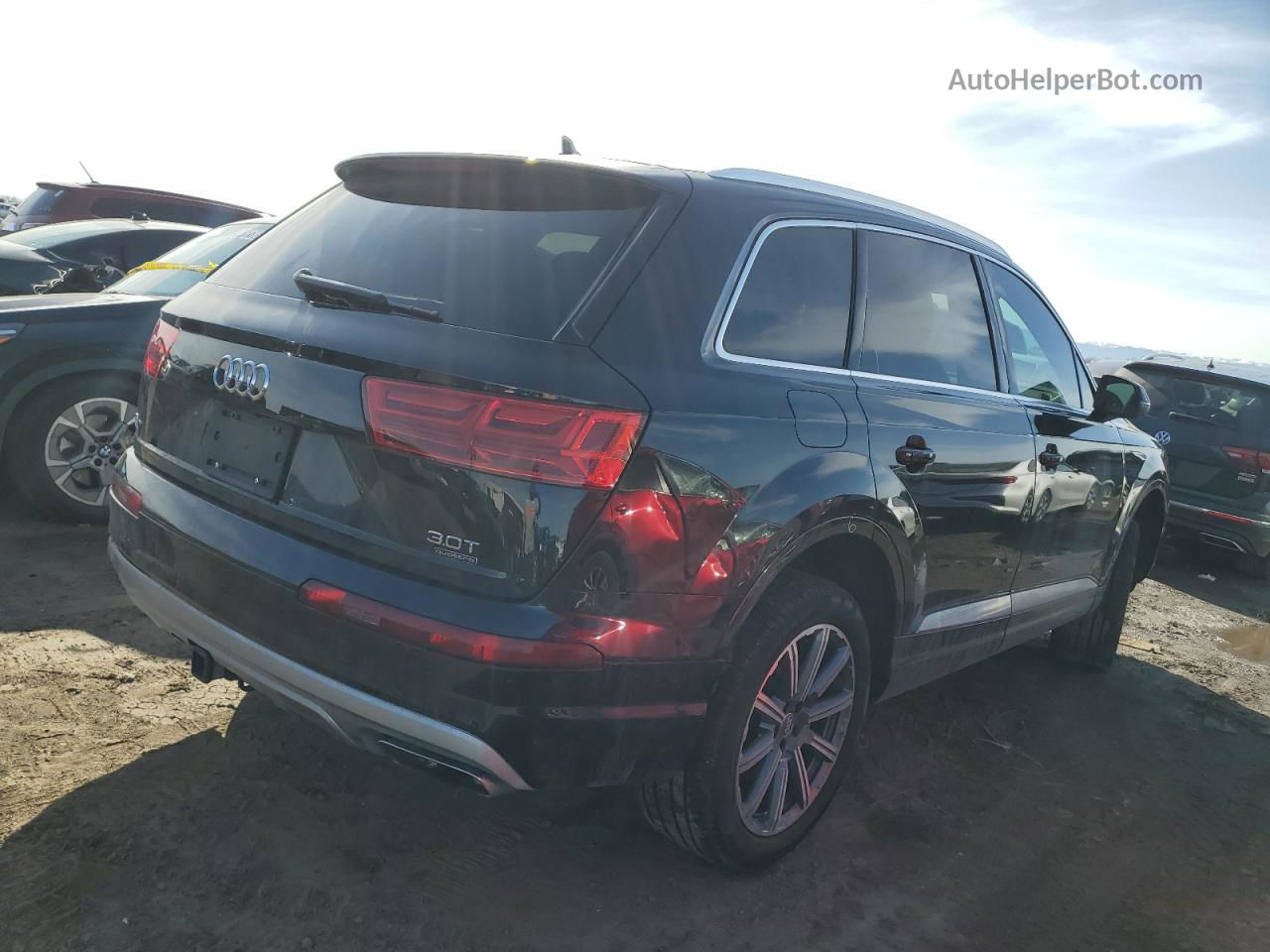 2017 Audi Q7 Prestige Black vin: WA1VAAF78HD032674