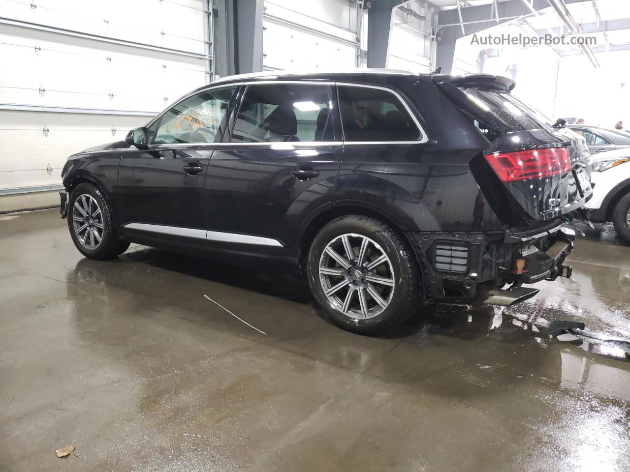 2017 Audi Q7 Prestige Черный vin: WA1VAAF7XHD005847