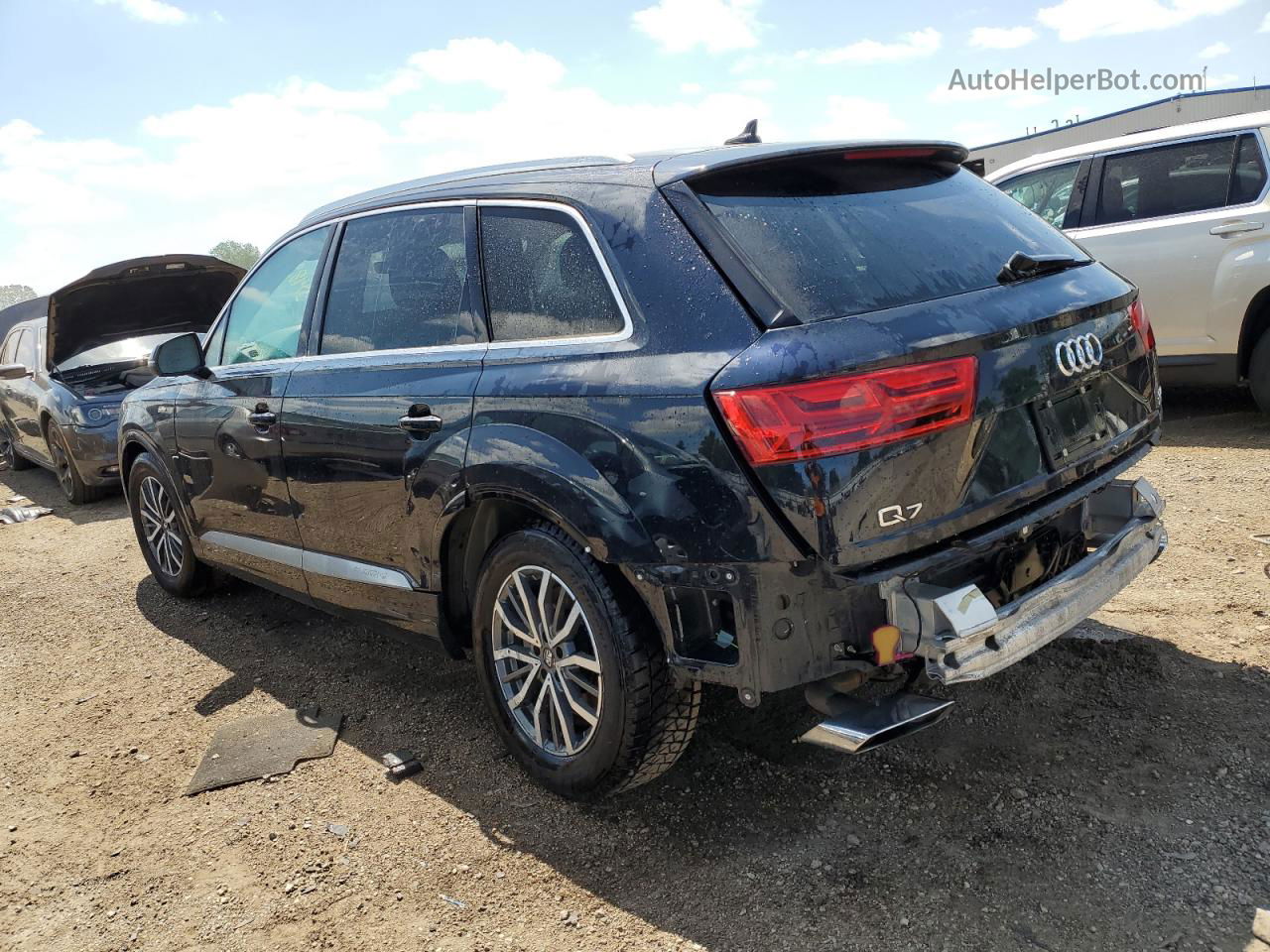 2017 Audi Q7 Prestige Черный vin: WA1VAAF7XHD009669