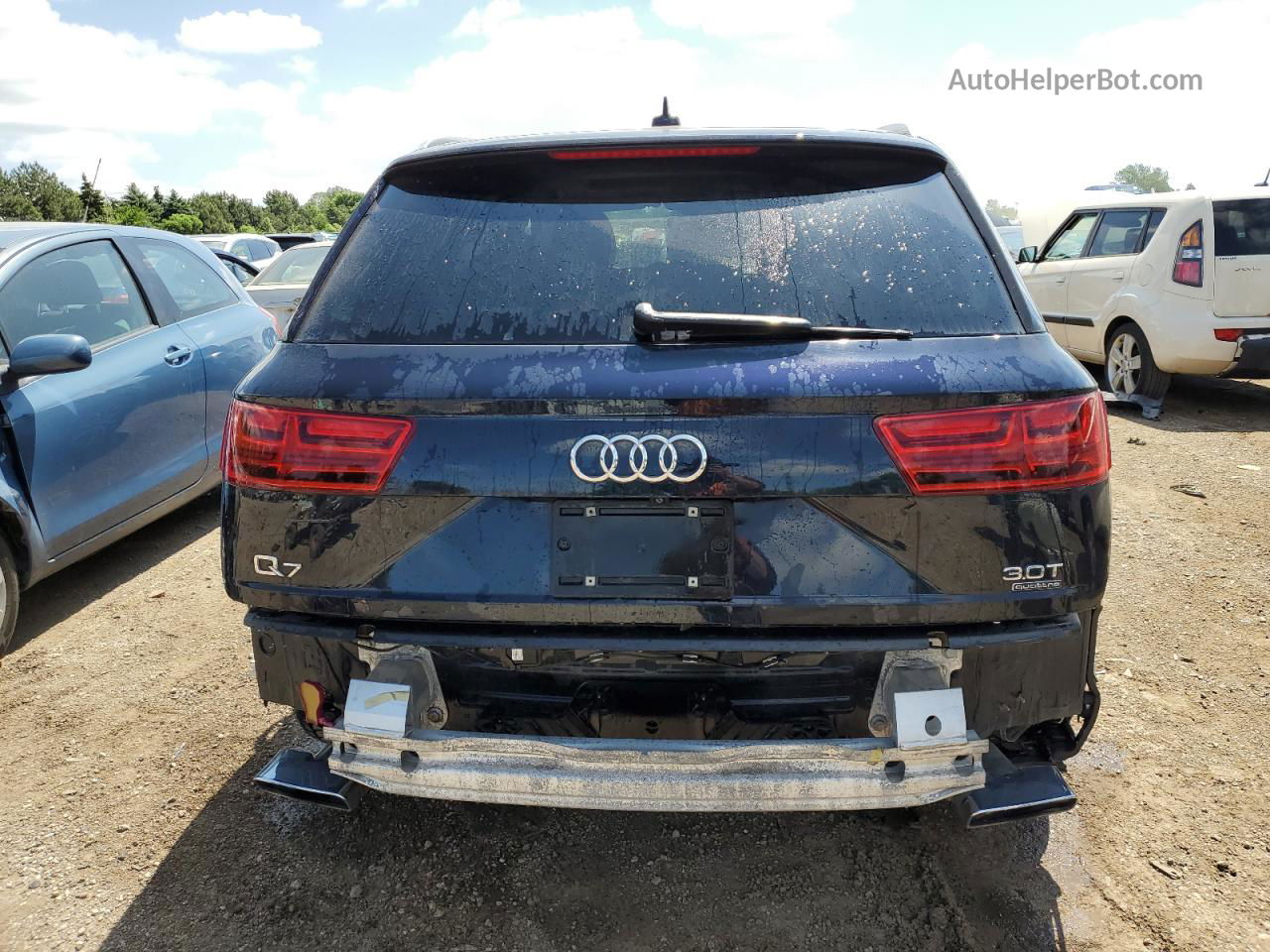 2017 Audi Q7 Prestige Черный vin: WA1VAAF7XHD009669