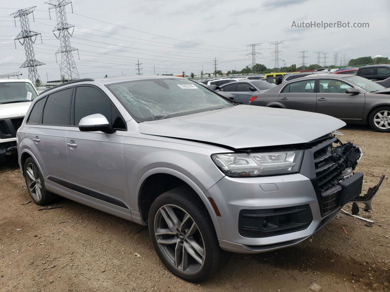 2017 Audi Q7 Prestige Silver vin: WA1VABF70HD022470